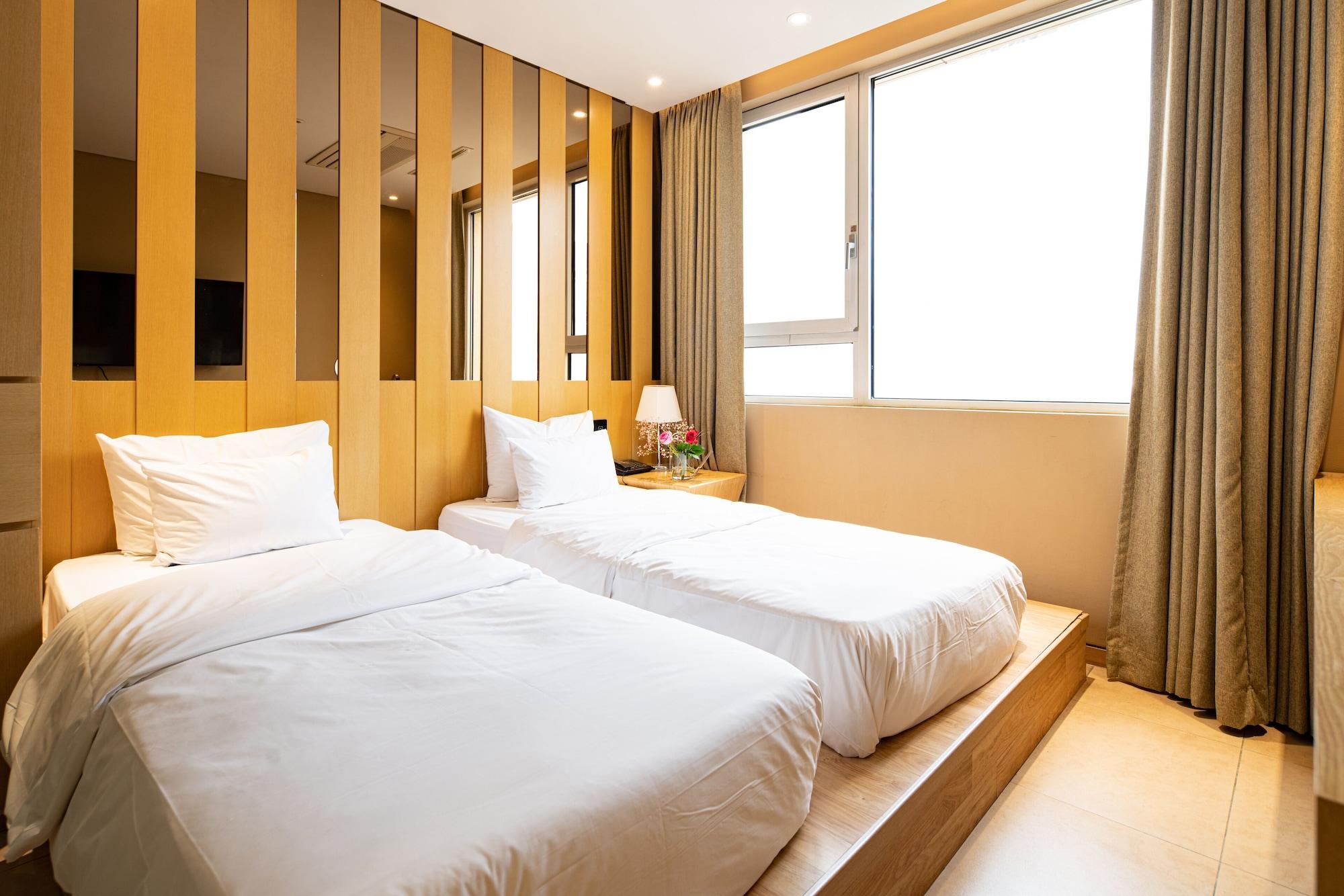 Hotel The Designers Hongdae Сеул Екстериор снимка