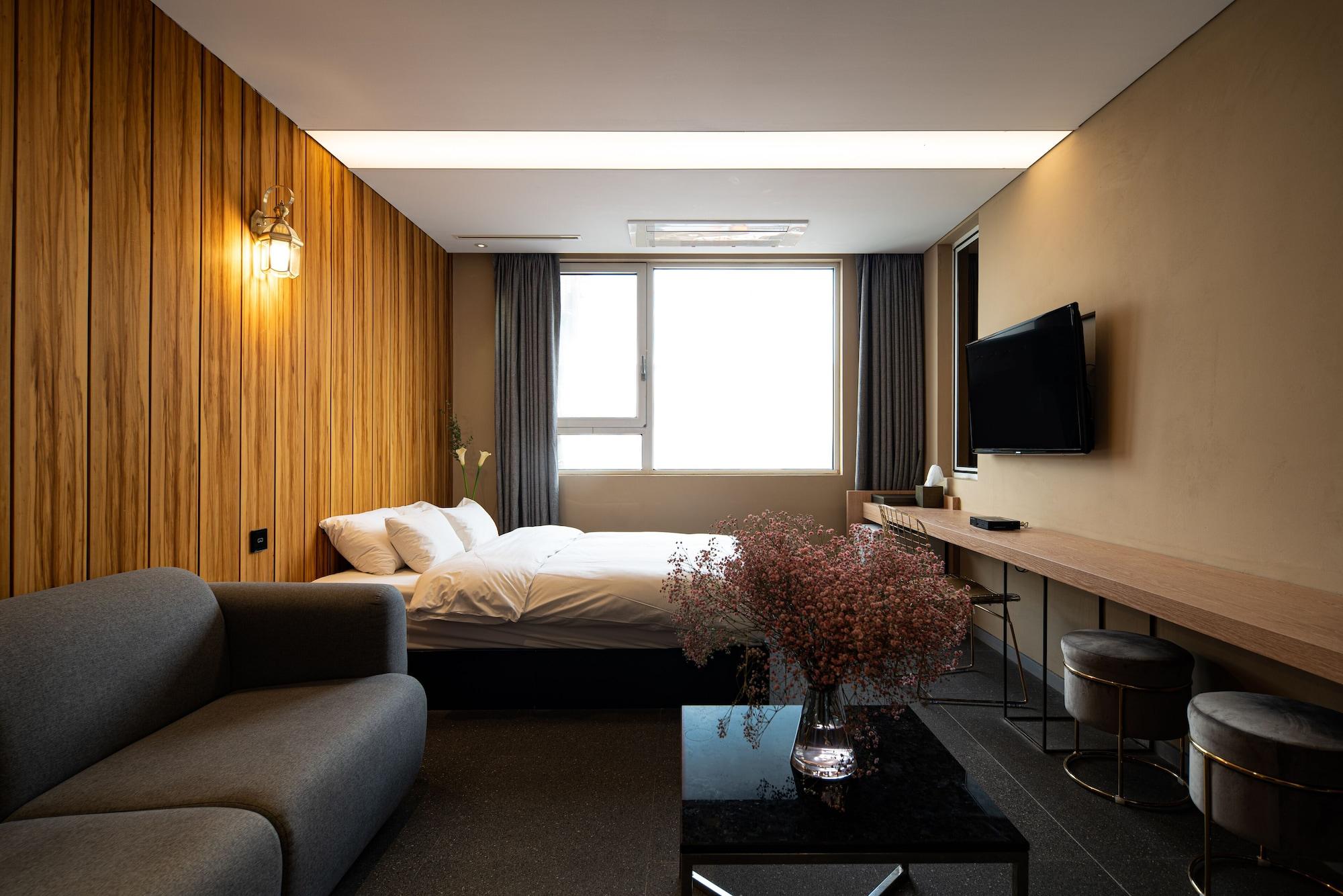 Hotel The Designers Hongdae Сеул Екстериор снимка