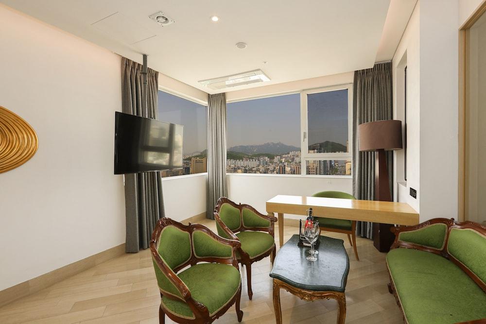 Hotel The Designers Hongdae Сеул Екстериор снимка